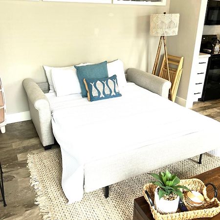 Вилла The Little Getaway-Sleeps 4, Firepit, Pet Friendly Pottsboro Экстерьер фото